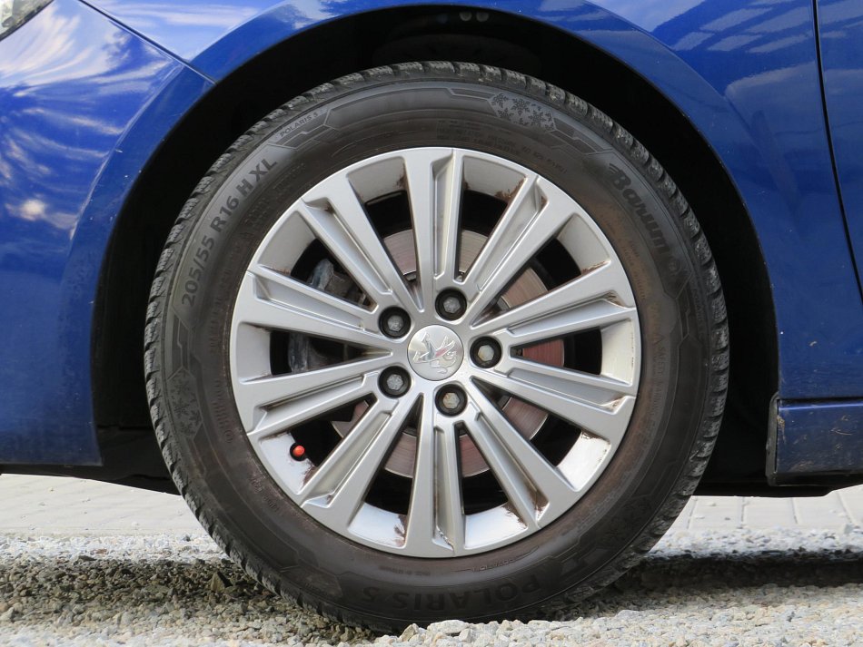 Peugeot 308 1.2 PT 