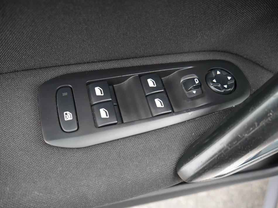 Peugeot 308 1.2PT 