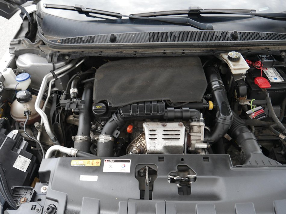 Peugeot 308 1.2PT 