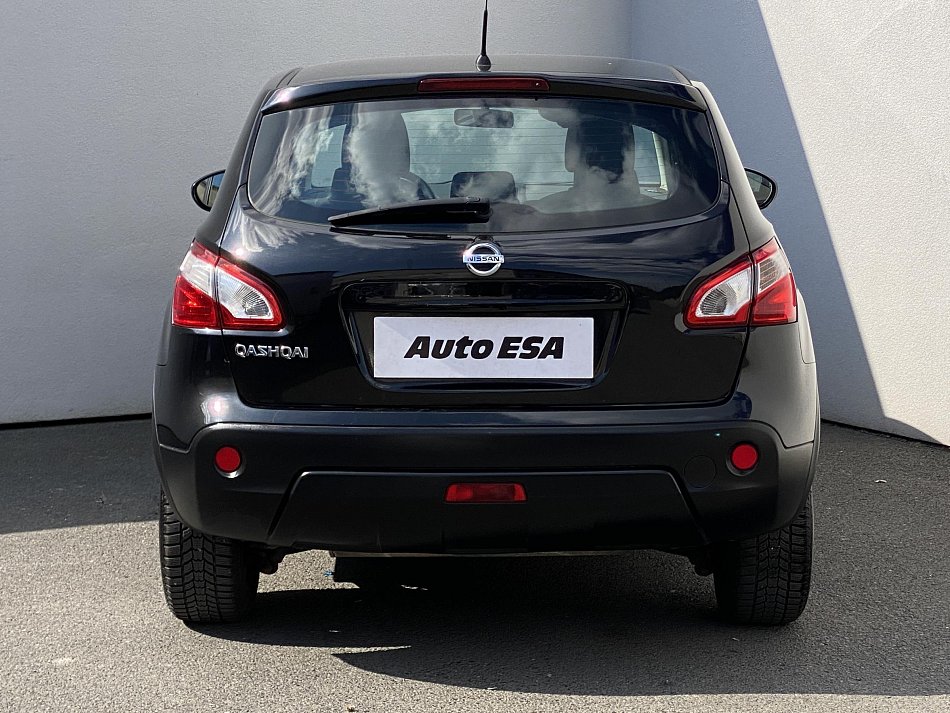 Nissan Qashqai 1.6i 