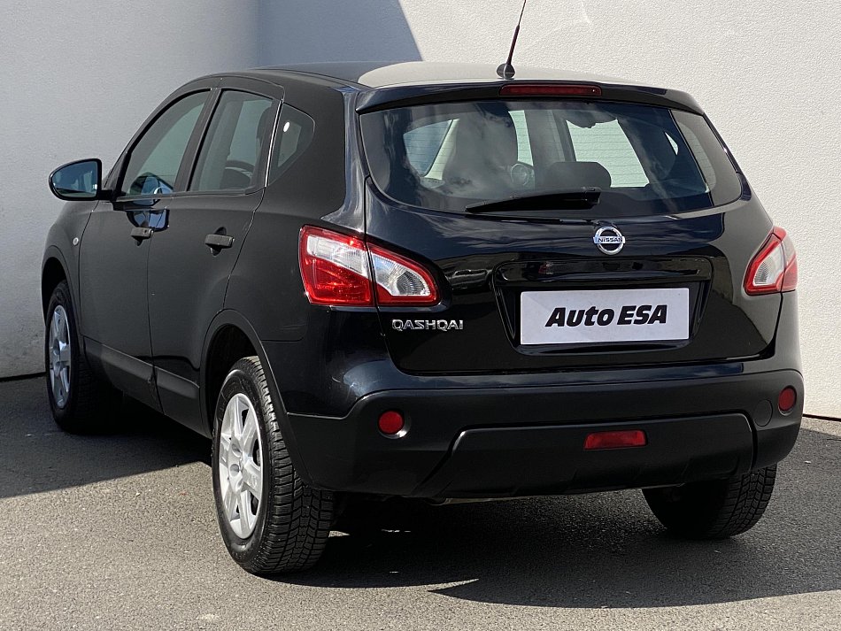 Nissan Qashqai 1.6i 