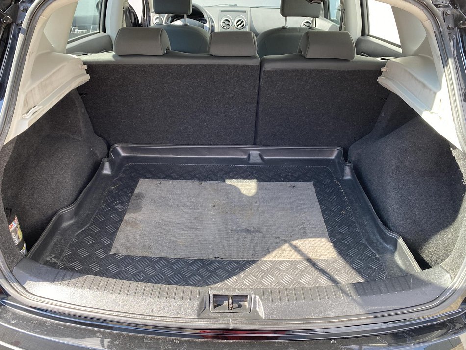 Nissan Qashqai 1.6i 