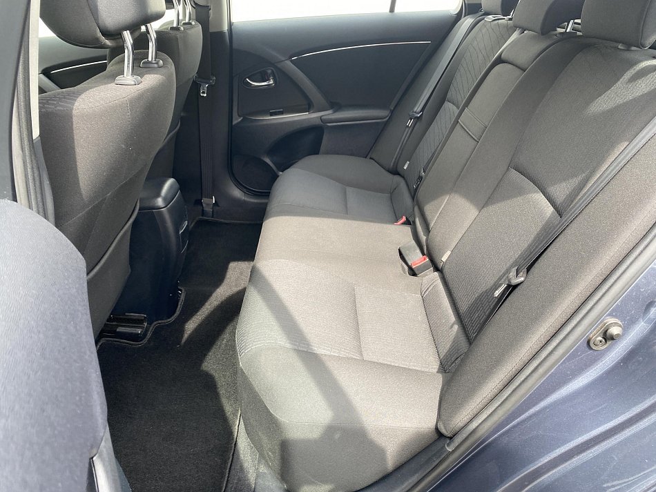 Toyota Avensis 1.8 VVT-i 
