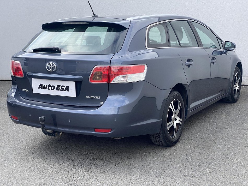 Toyota Avensis 1.8 VVT-i 