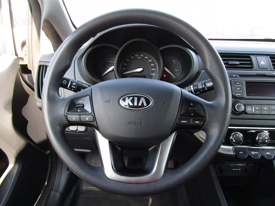 Kia Rio 1.4i Edition