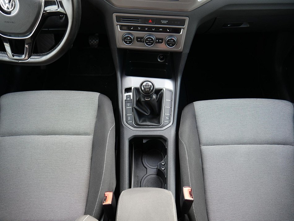 Volkswagen Sportsvan 1.6 TDi 