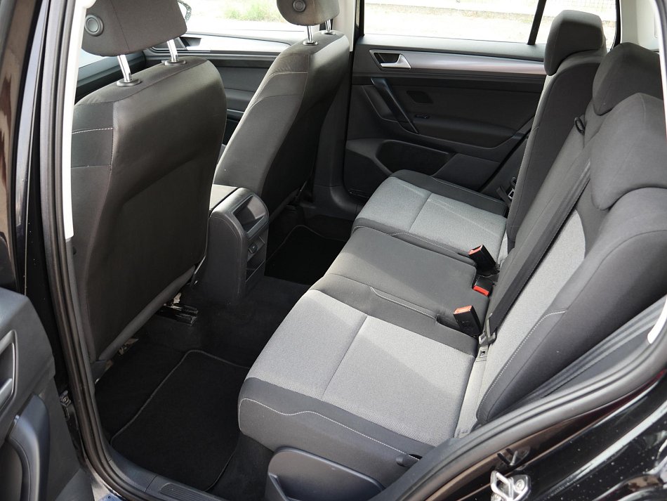 Volkswagen Sportsvan 1.6 TDi 