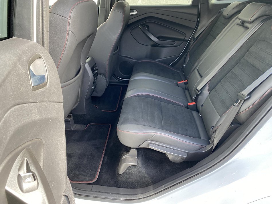 Ford Kuga 1.5 EB ST-Line