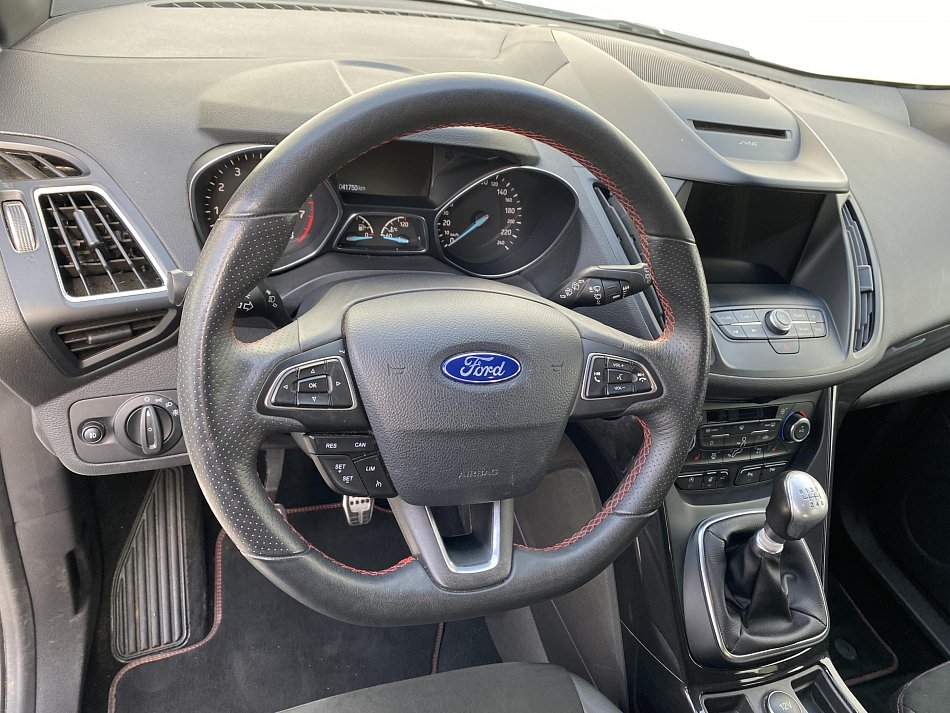Ford Kuga 1.5 EB ST-Line