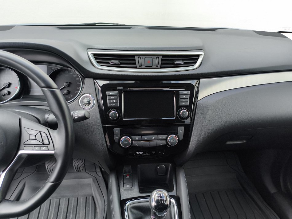 Nissan Qashqai 1.3 DiG-T N-Connecta