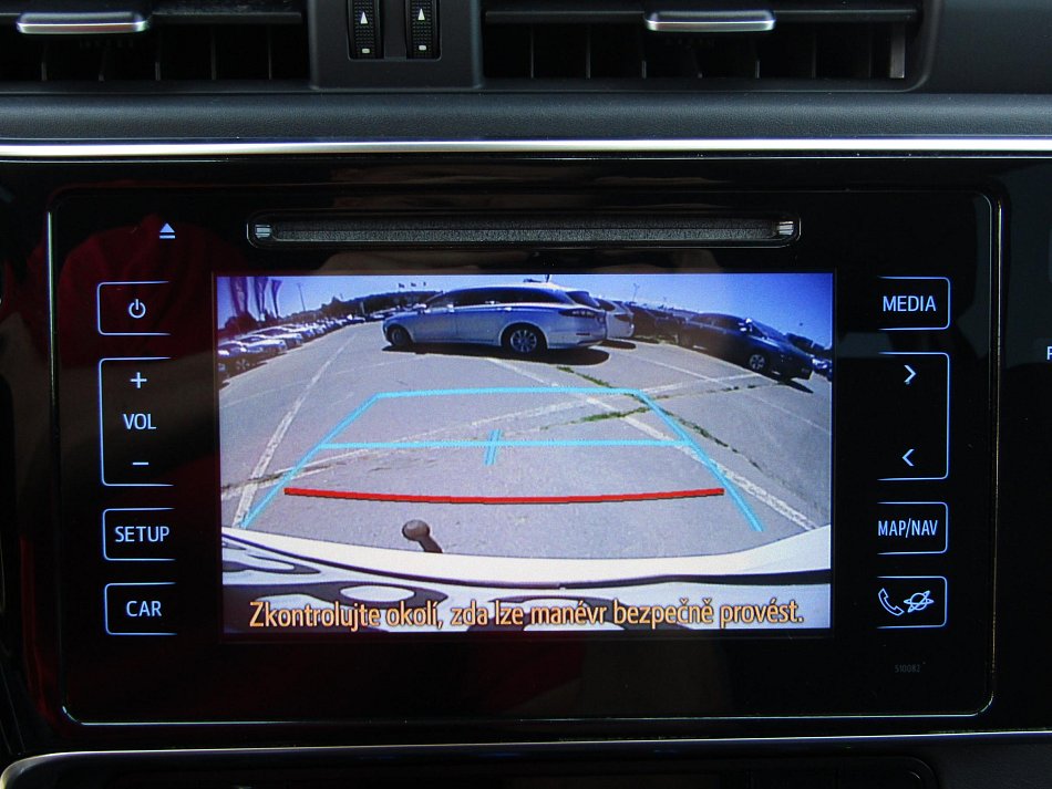 Toyota Auris 1.6 VVT-i Active