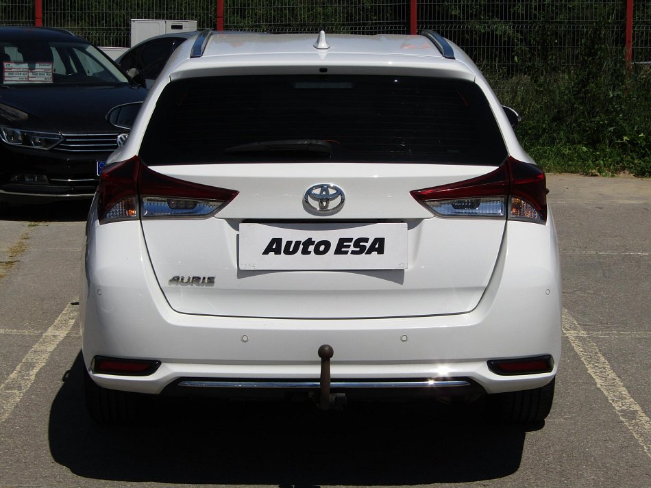 Toyota Auris 1.6 VVT-i Active