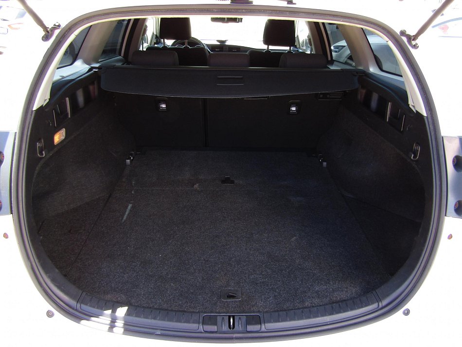 Toyota Auris 1.6 VVT-i Active