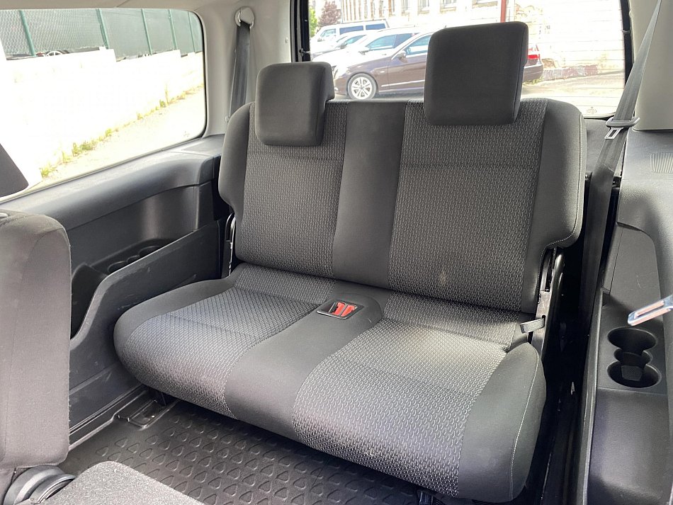Volkswagen Caddy 2.0TDi Trendline MAXi 7míst