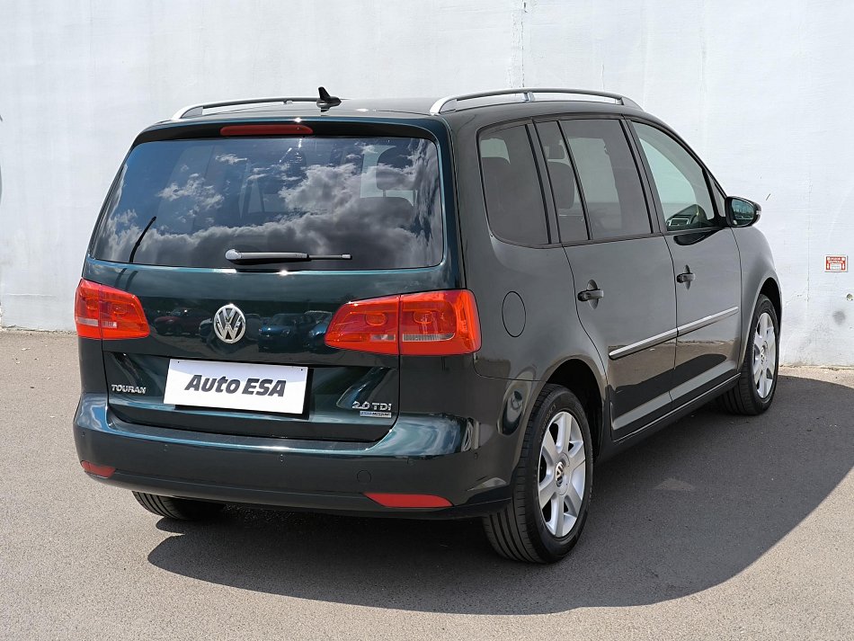 Volkswagen Touran 2.0 TDi 