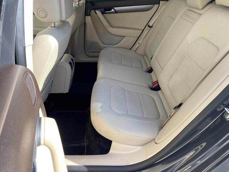 Volkswagen Passat 2.0 TDi Comfortline