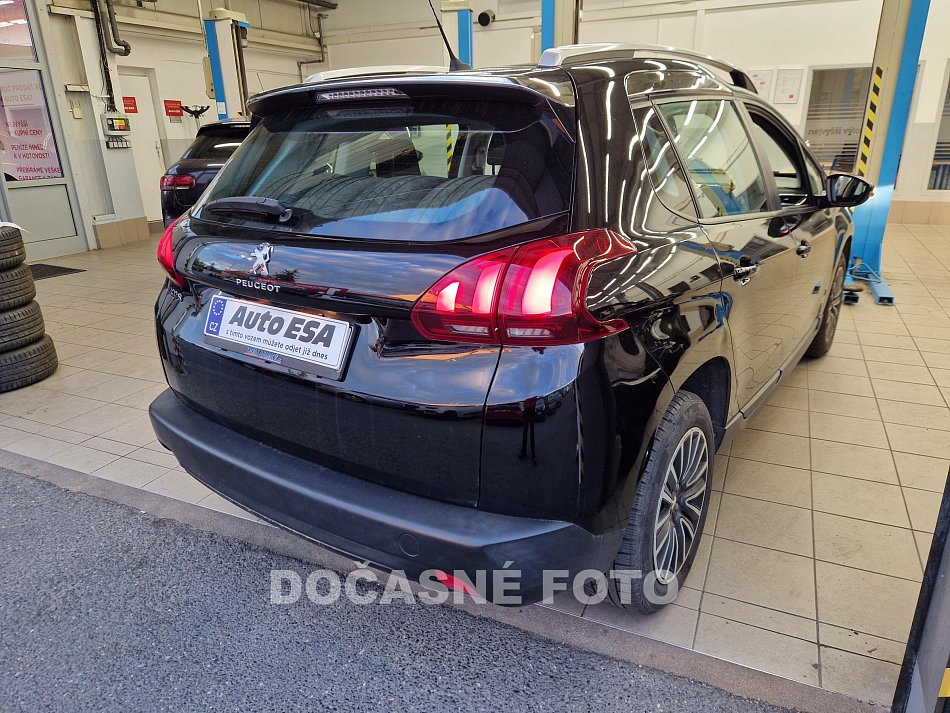 Peugeot 2008 1.2 PT Active