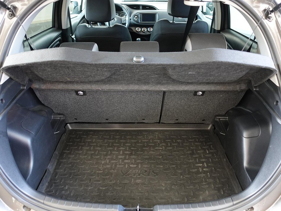 Toyota Yaris 1.5i 