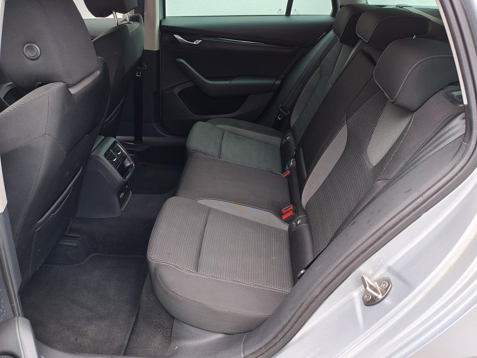 Škoda Octavia IV 2.0 TDi Ambition