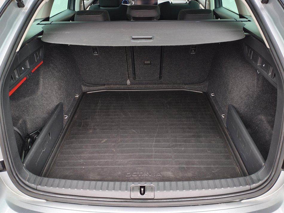 Škoda Octavia IV 2.0 TDi Ambition