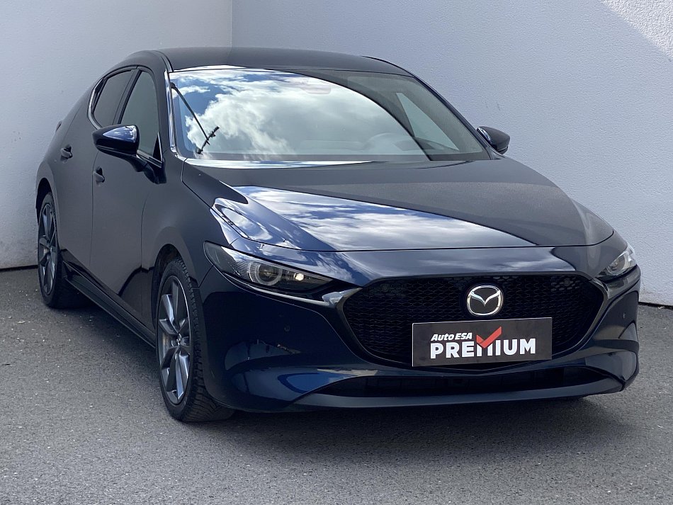 Mazda 3 2.0 i 