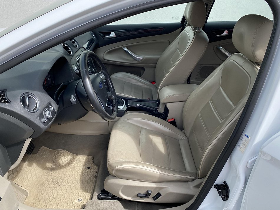 Ford Mondeo 2.0 TDCi 