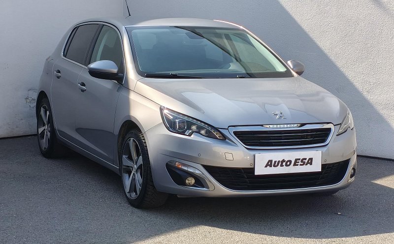 Peugeot 308 1.2 PT 