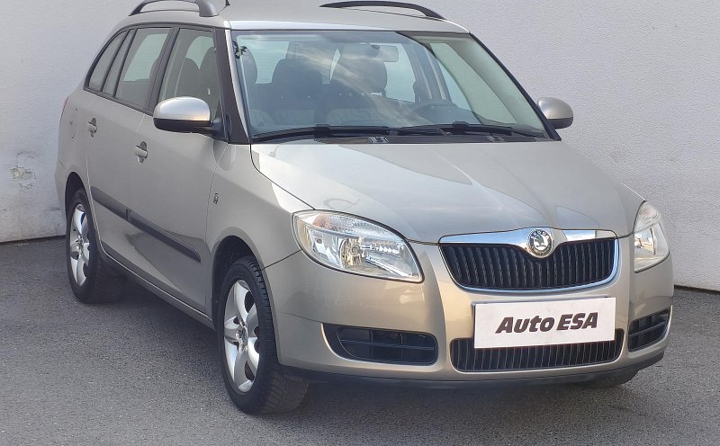 Škoda Fabia II 1.4 16V Ambiente