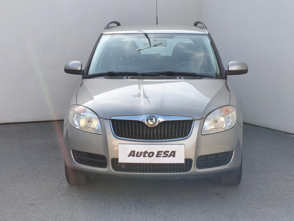 Škoda Fabia II 1.4 16V Ambiente