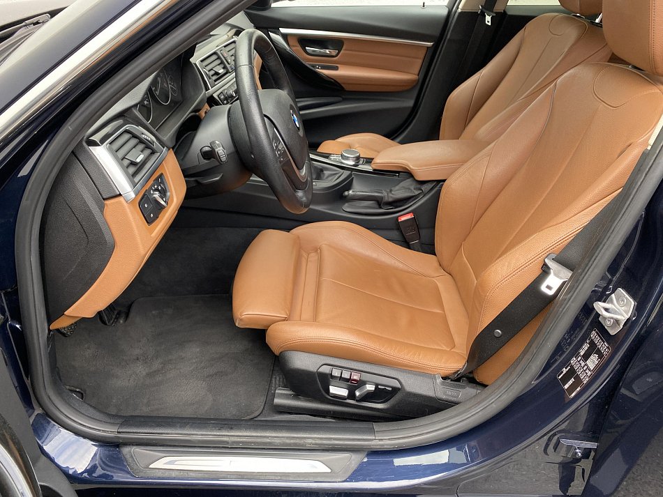 BMW Řada 3 2.0d LuxuryLine 325d