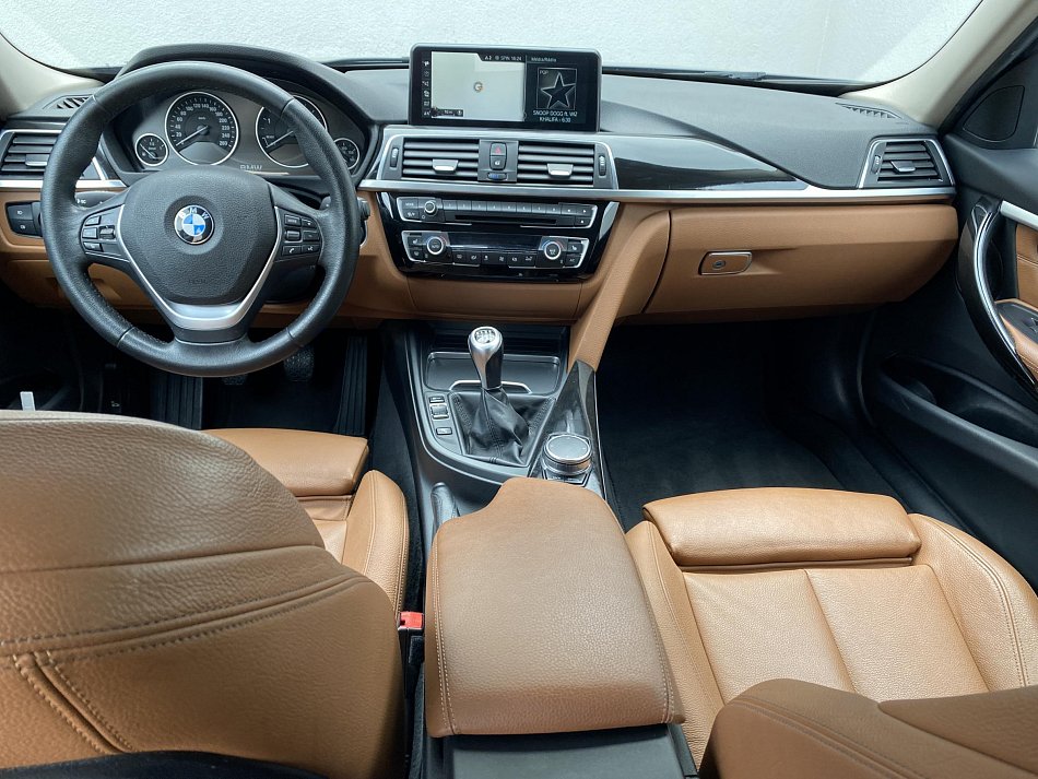 BMW Řada 3 2.0d LuxuryLine 325d