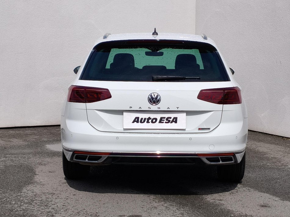 Volkswagen Passat 2.0 BiTDi R-Line 4Motion