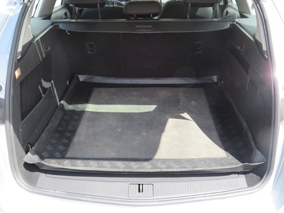 Opel Astra 1.6CDTi 