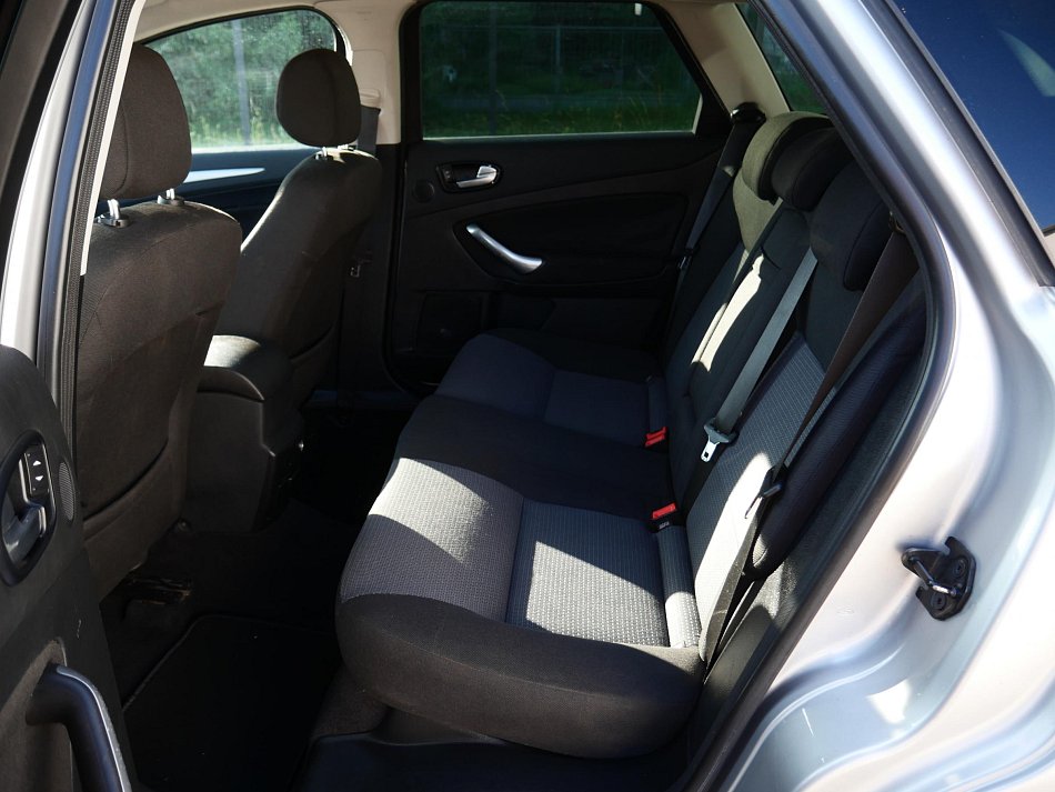 Ford Mondeo 2.0 TDCi 