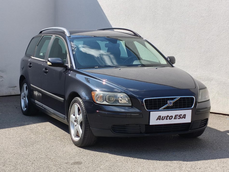 Volvo V50 2.4i 
