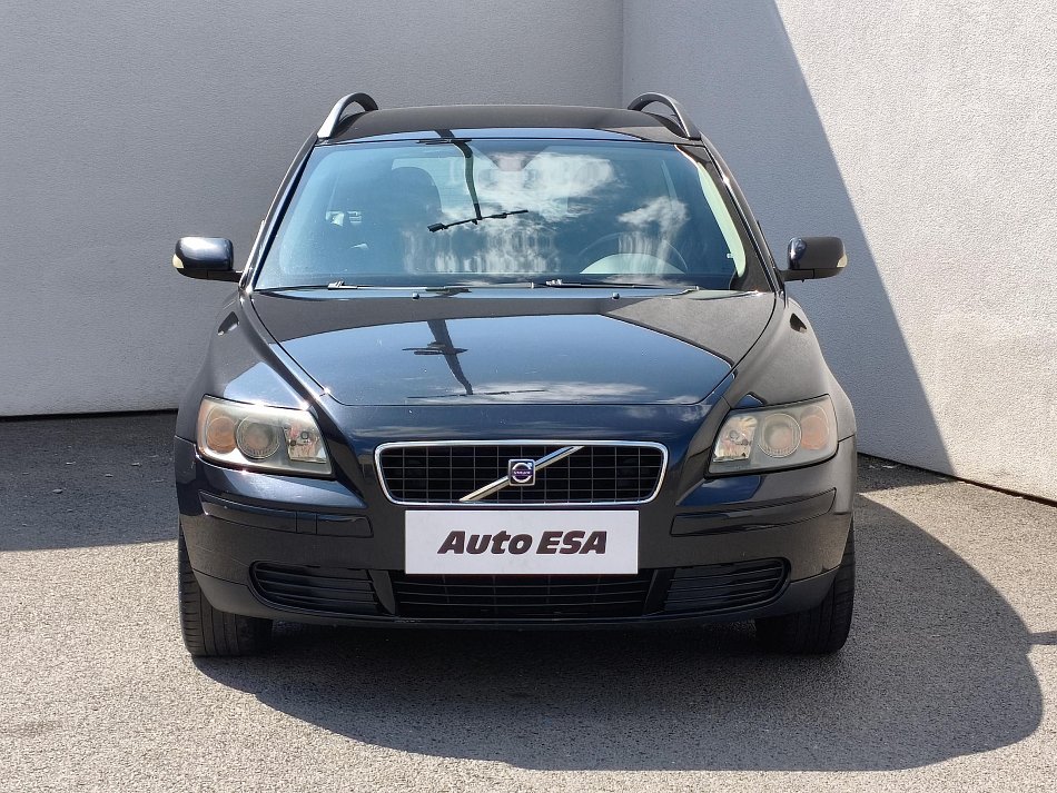 Volvo V50 2.4i 