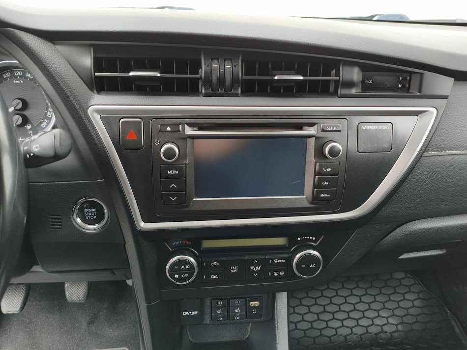 Toyota Auris 2.0 D-4D 