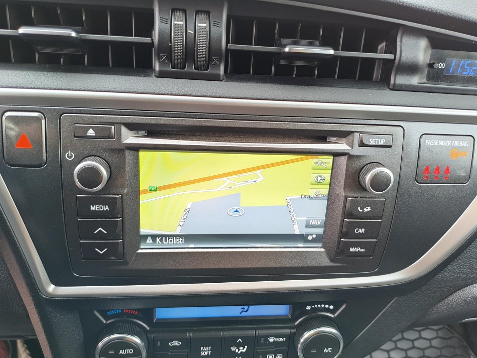 Toyota Auris 2.0 D-4D 