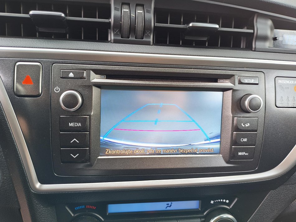 Toyota Auris 2.0 D-4D 