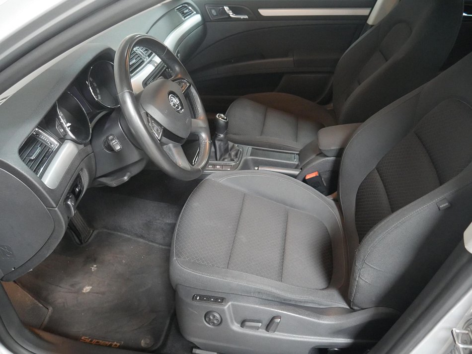 Škoda Superb II 2.0TDi 