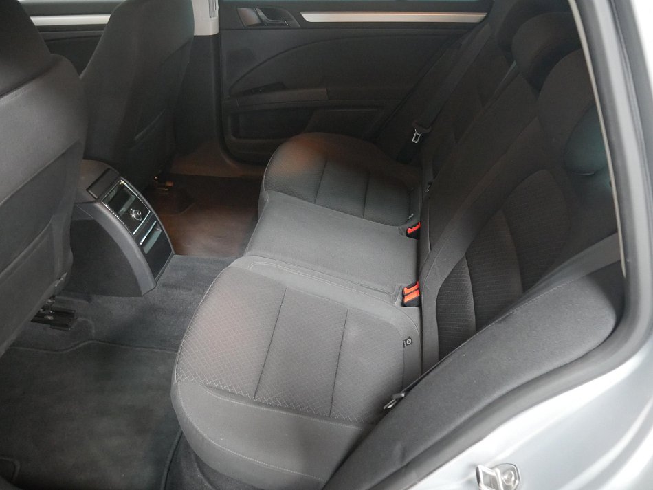 Škoda Superb II 2.0TDi 