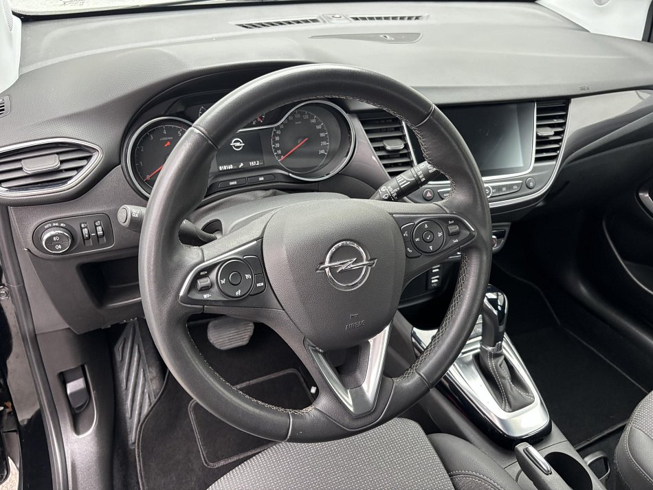 Opel Crossland 1.2T Elegance