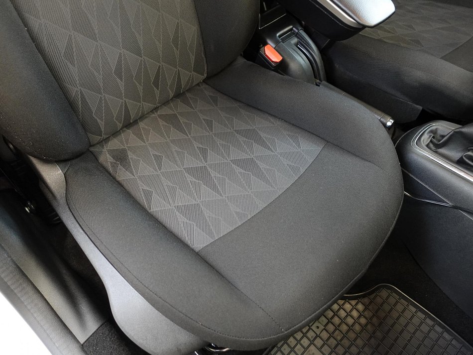 Citroën C-Elysee 1.6 VTI 