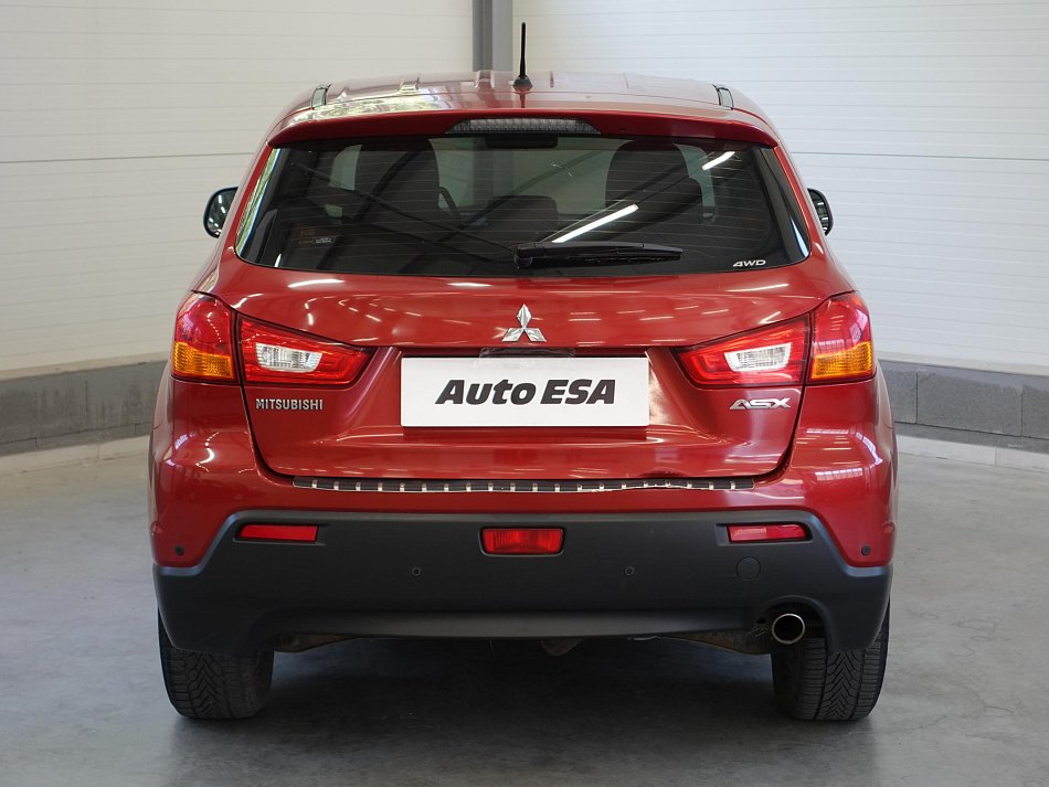 Mitsubishi ASX 1.8 Di-D  4x4