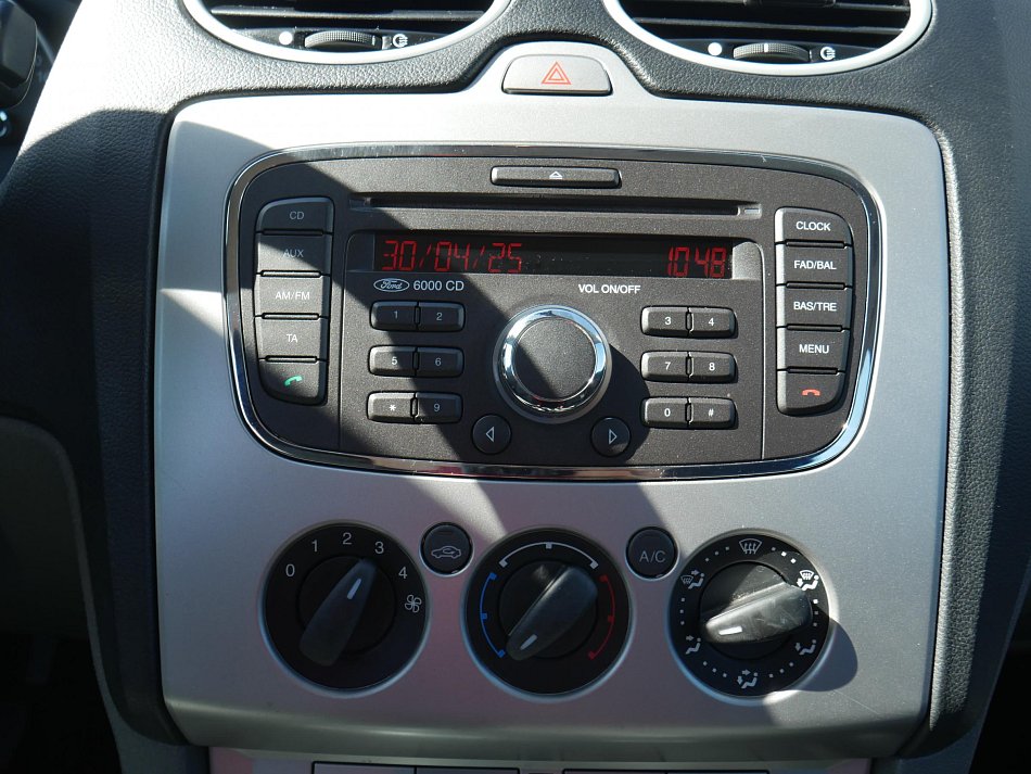 Ford Focus 1.6 16V 