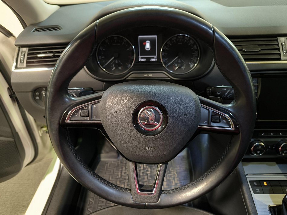 Škoda Octavia III 1.8 TSi Elegance