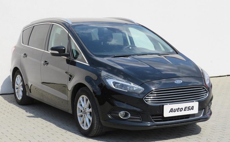 Ford S-MAX 2.0 TDCi Titanium 7míst