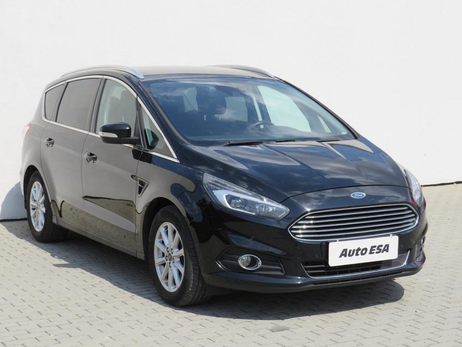 Ford S-MAX 2.0 TDCi Titanium 7míst