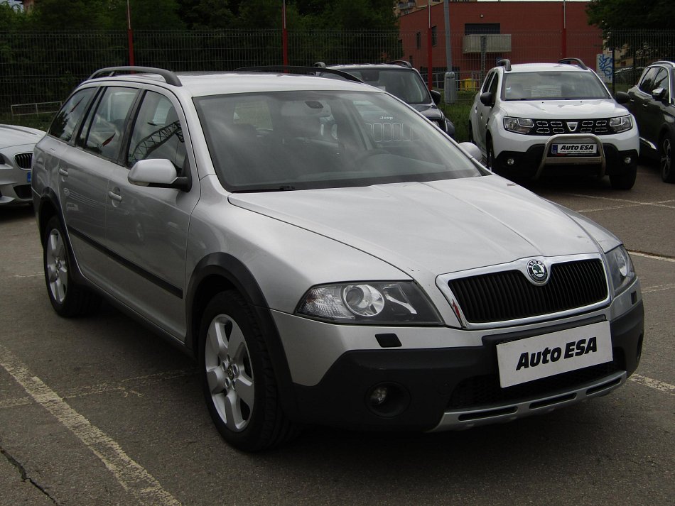Škoda Octavia II 2.0 TDi Scout 4x4