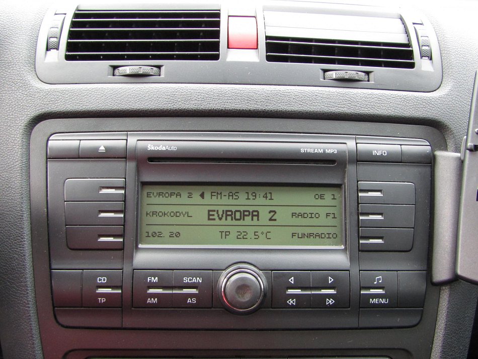 Škoda Octavia II 2.0 TDi Scout 4x4